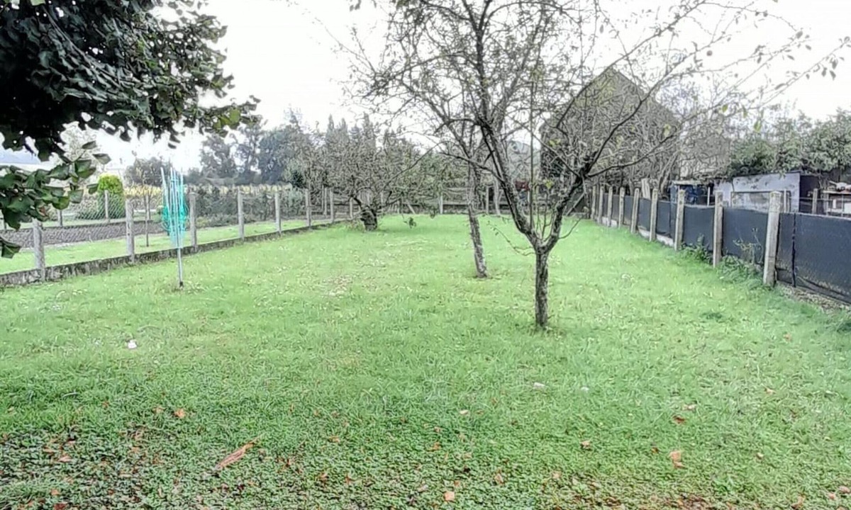 Bouges-le-Chateau Ski Chalet | Le p'tit gite de Bouges-jardin-wifi-2chb
