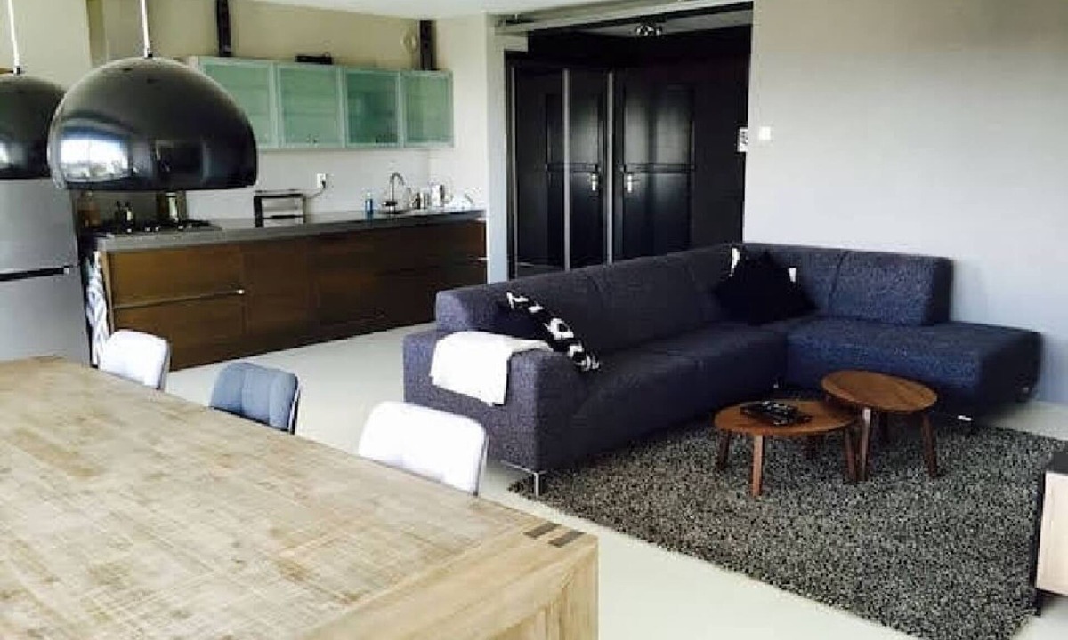 Glyndon House | Serviced apartment well furnished