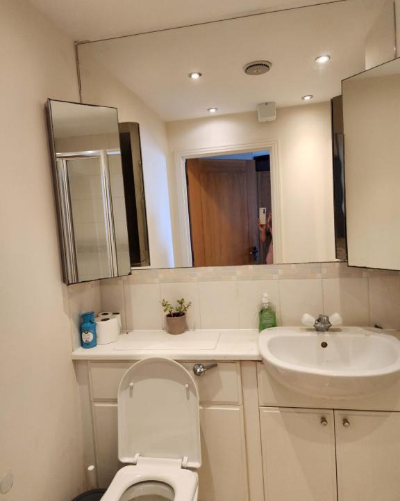 Glyndon House | Shared property on Thames