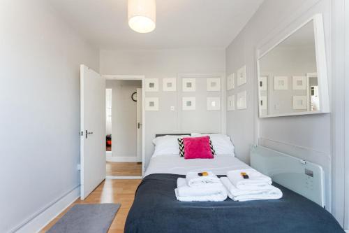 Shoreditch Apartment | Shoreditch Studio - Sleeps 2