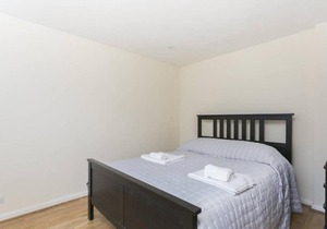 4 bedroom house Vauxhall