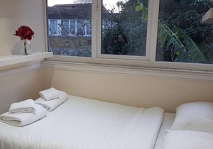 4 bedroom house Vauxhall