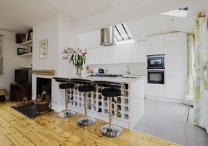 Bright Putney. - Three Bedroom House, Sleeps 6