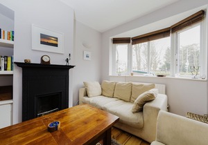 Bright Putney. - Three Bedroom House, Sleeps 6