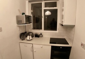 Central Studio close to East Putney tube station