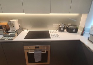 Garland Modern 3 Bedroom House, Westfield-Stratford With Parking
