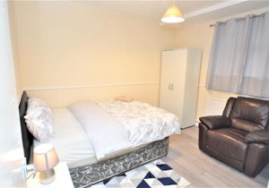 London Zone 1, 3bedroom Maisonette with a view