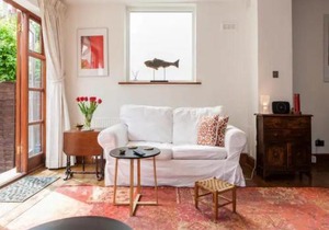 Pass the Keys - Mediterranean Garden Home