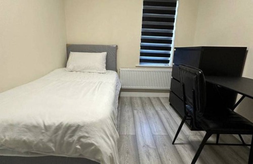 Alibon House | 175 m² House ∙ 3 bedrooms ∙ 8 guests