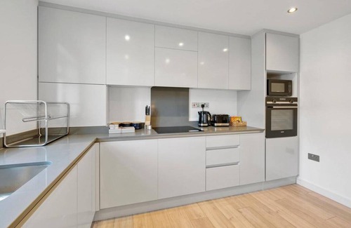 South Ruislip Apartment | 850 m² Apartment ∙ 2 bedrooms ∙ 5 guests