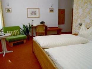 Dutch Quarter Hotel | Altstadt Hotel