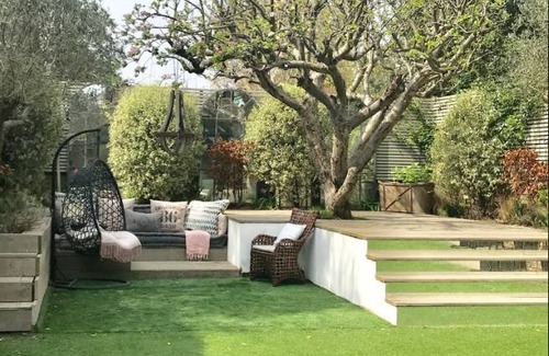 Ravenscourt Park Apartment | Apartment ∙ 4 bedrooms ∙ 8 guests