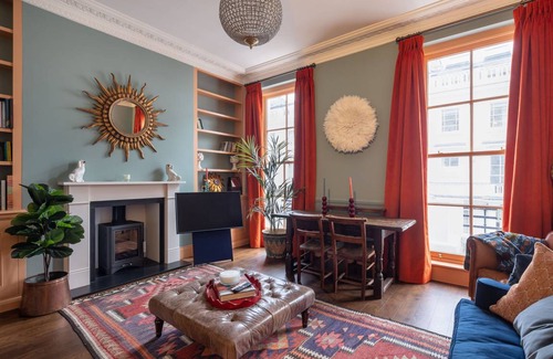 Warwick House | House ∙ 4 bedrooms ∙ 8 guests