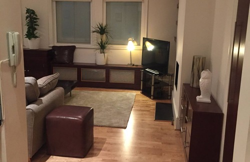 West Kensington Apartment | Kensington Olympia Apartment