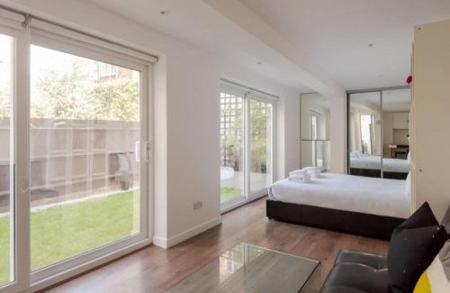 Kings Cross St. Pancras Apartment | King's Cross Garden Flat - Pass the Keys