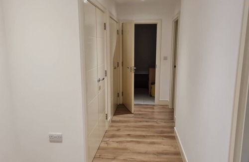 Ealing Common Bed & Breakfast | 2 bedroom private apartment with breakfast