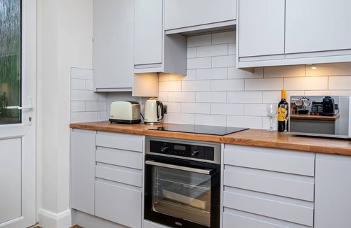 Purley Apartment | 80 m² Apartment ∙ 2 bedrooms ∙ 6 guests