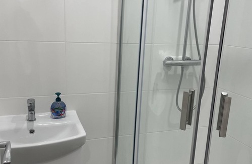 Stockwell Apartment | Charming 1-bed Studio in London