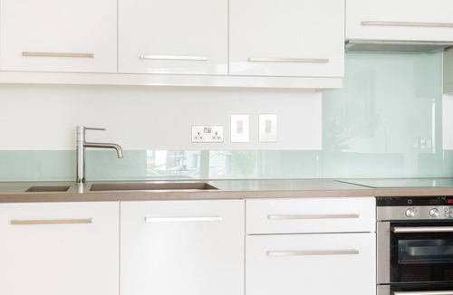Warwick Apartment | Fabulous 3 Bed 2 Bath Westminster near Victoria Station, central London