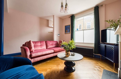 Weavers House | Flory of Flora - 2 Bed House