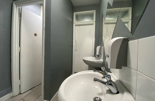Parsons Green and Walham Hostel | Hostel ∙ 8 guests