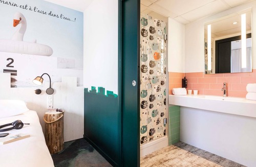 Thonon-les-Bains Hotel | ibis Styles Thonon Les Bains Hotel