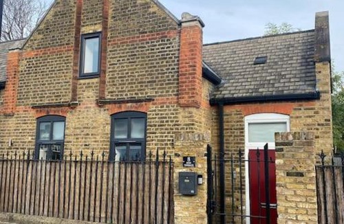 The Lane House | Modern 2 bedroom family home in Peckham