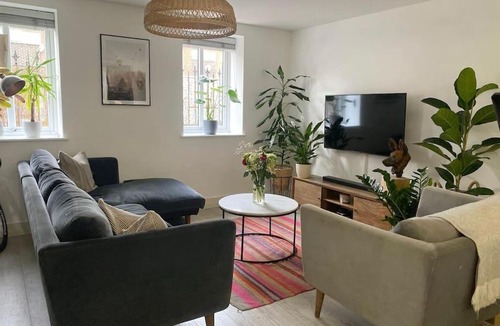 The Lane House | Modern 2 bedroom family home in Peckham