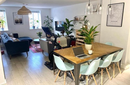 The Lane House | Modern 2 bedroom family home in Peckham