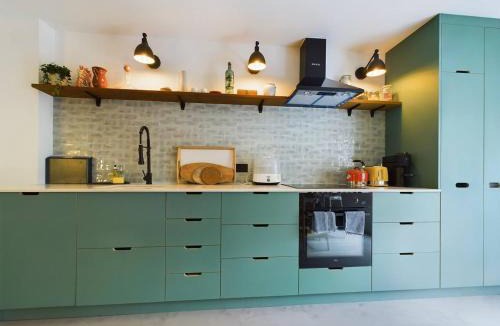 Victoria Apartment | Pass the Keys Stylish and Modern 2Bed 2Bath Hackney Apartment