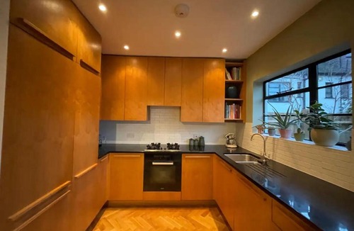Gospel Oak House | Peaceful 4 Bedroom Family Home-5 min walk to the Heath