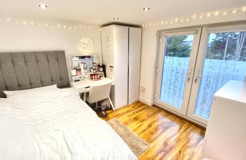 Brampton Resort | Private room ∙ 1 guest