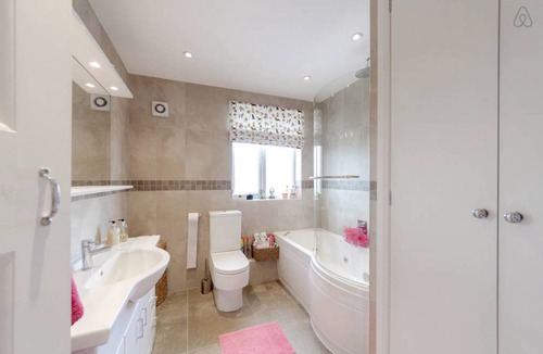 Merton Resort | Private room ∙ 2 guests