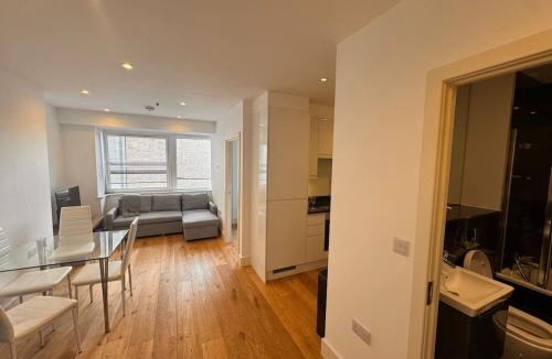 Fairfield Apartment | Stylish one Bedroom Central Croydon