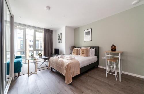 St. Mary's Park Apartment | The Wandsworth Luxury Studio