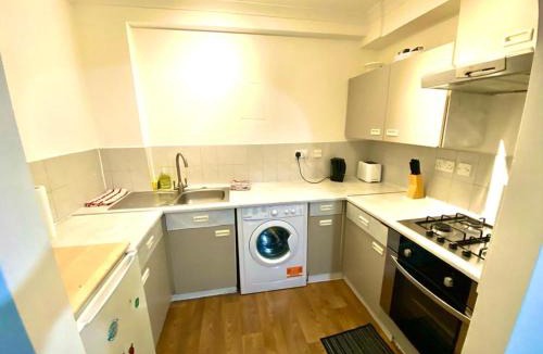 Harrow Road Apartment | Tow Bedroom Apartment in Central London