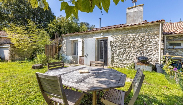 Cool Stone House in Amélie with Garden and Wi-Fi