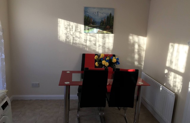 3 bedroom Peckham high street