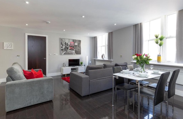 Luxury Central City of London Apartments