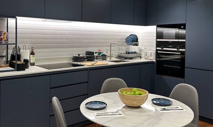 Brent Cross Apartment | London Brent Cross Luxe Stay – Chic & Cozy Flat | Stylish Getaway