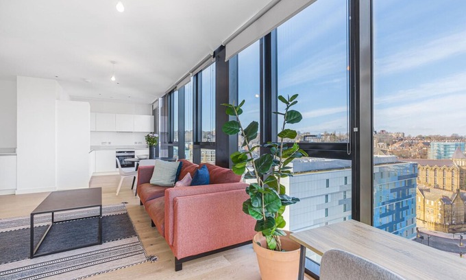 Archway Apartment | Superior 1 bed in Hill House