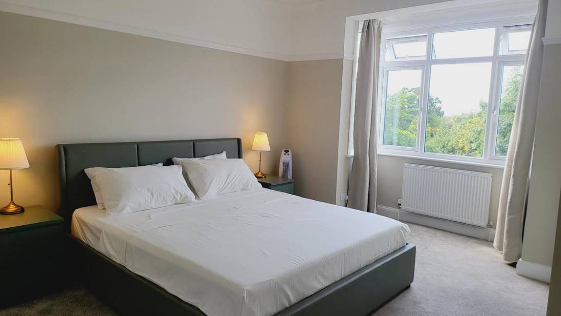Photo of Bedroom in Addiscombe