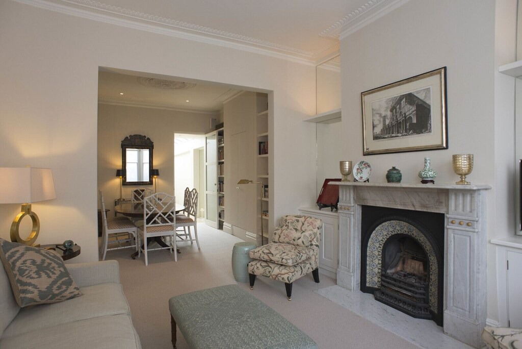 Photo of Livingroom in Sands End