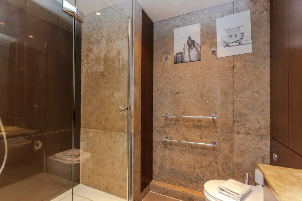Photo of Bathroom in Sands End