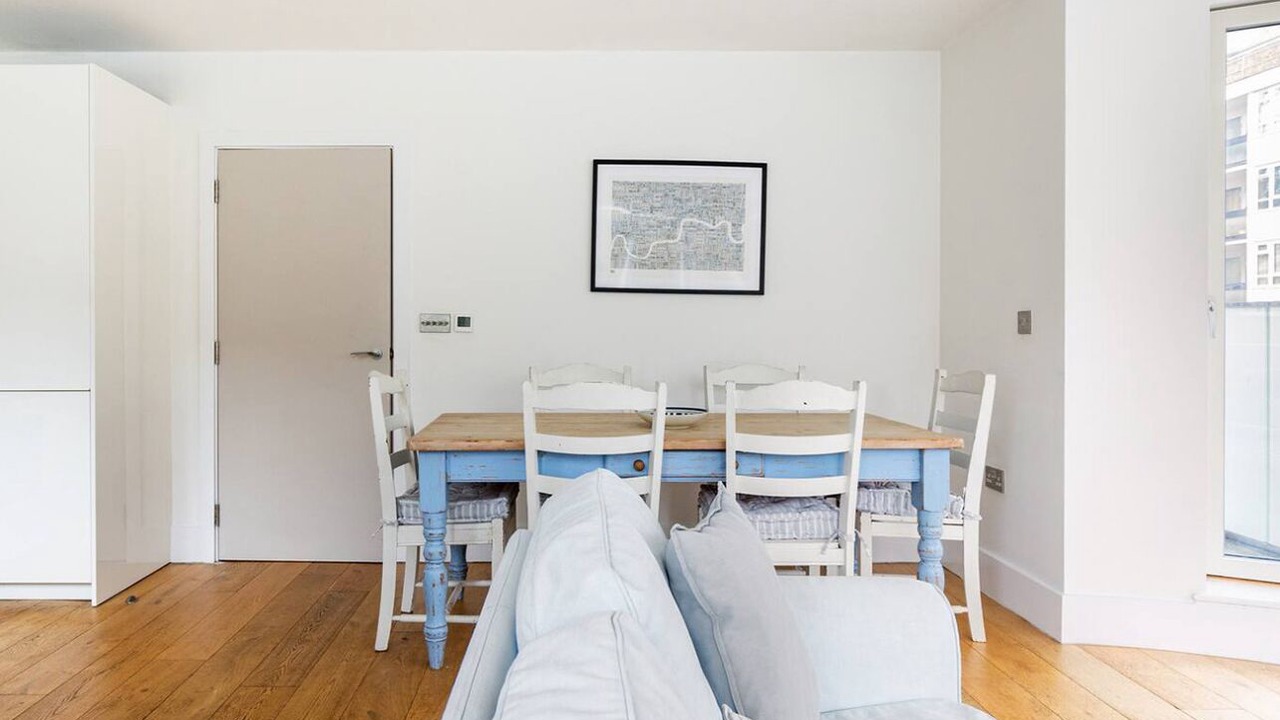 Photo of Livingroom in Brixton