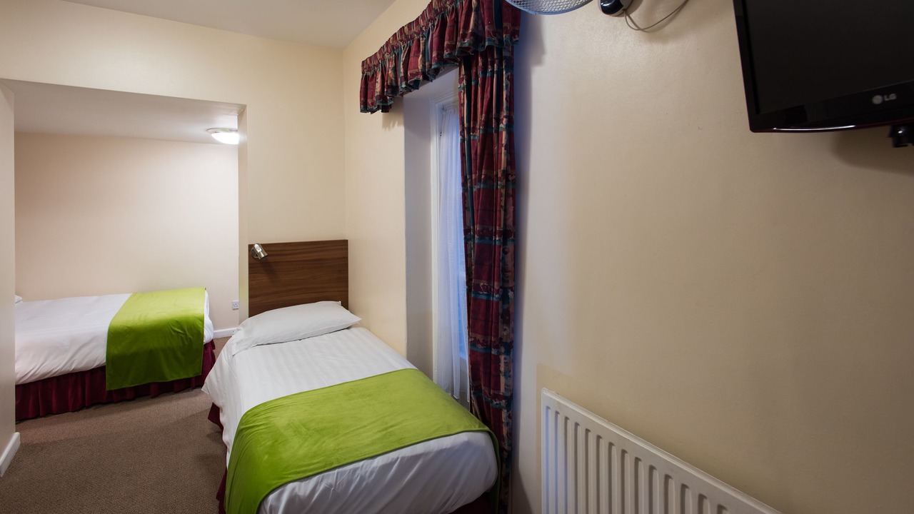 Photo of Bedroom in Warwick