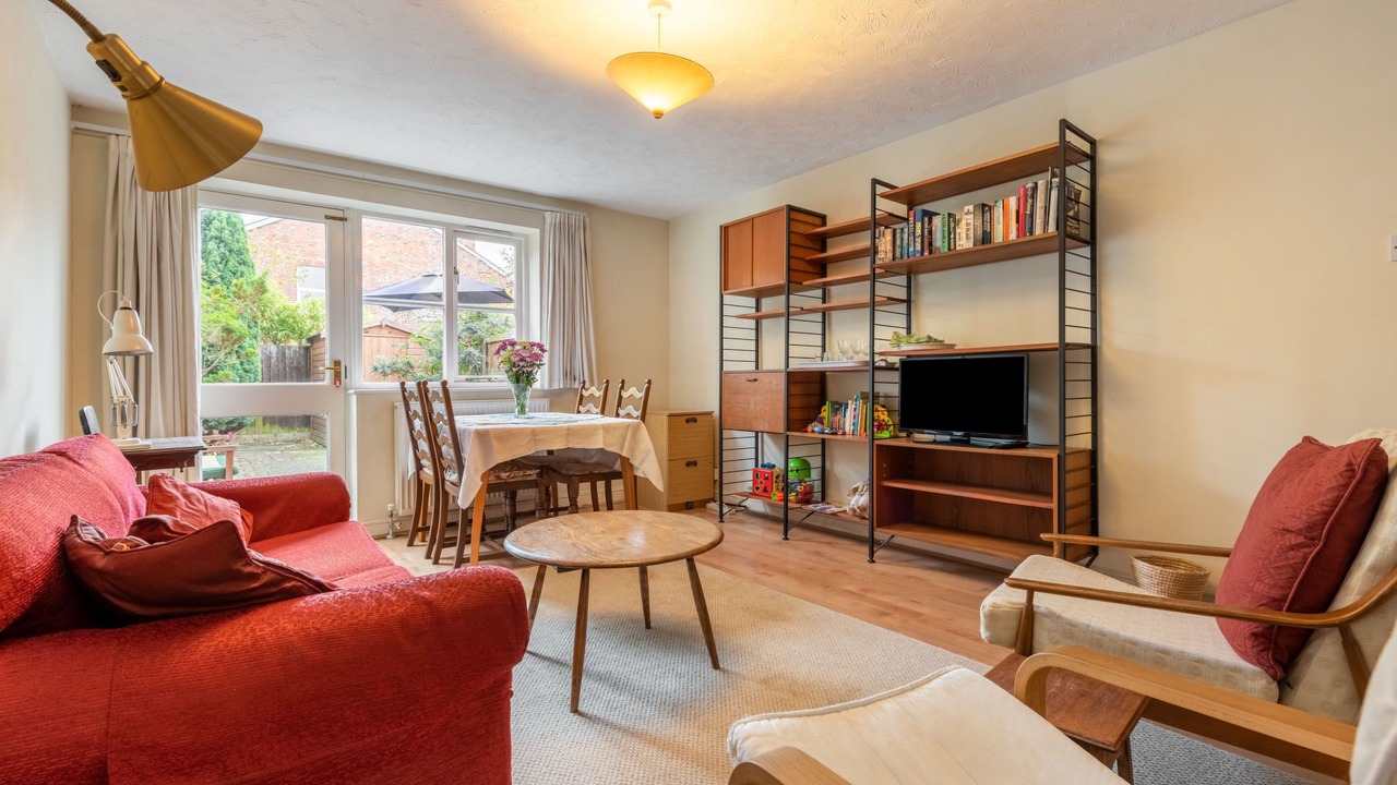 Photo of Livingroom in Grove