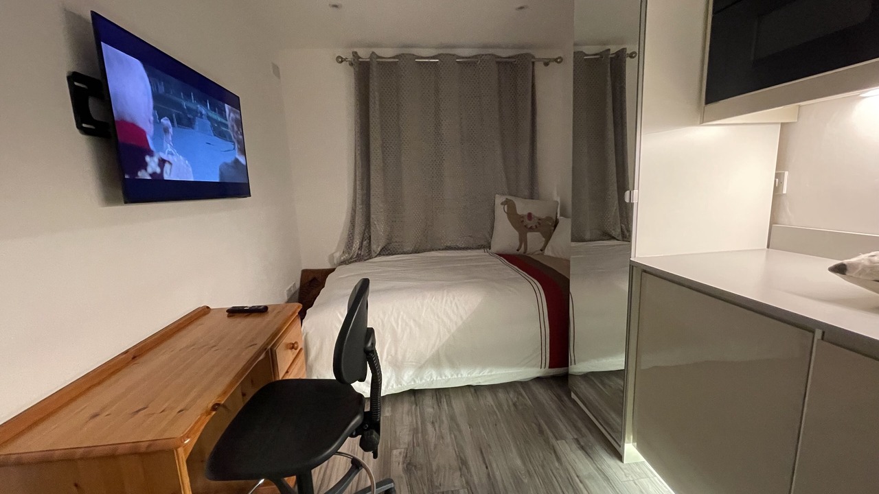 Photo of Bedroom in North Greenford
