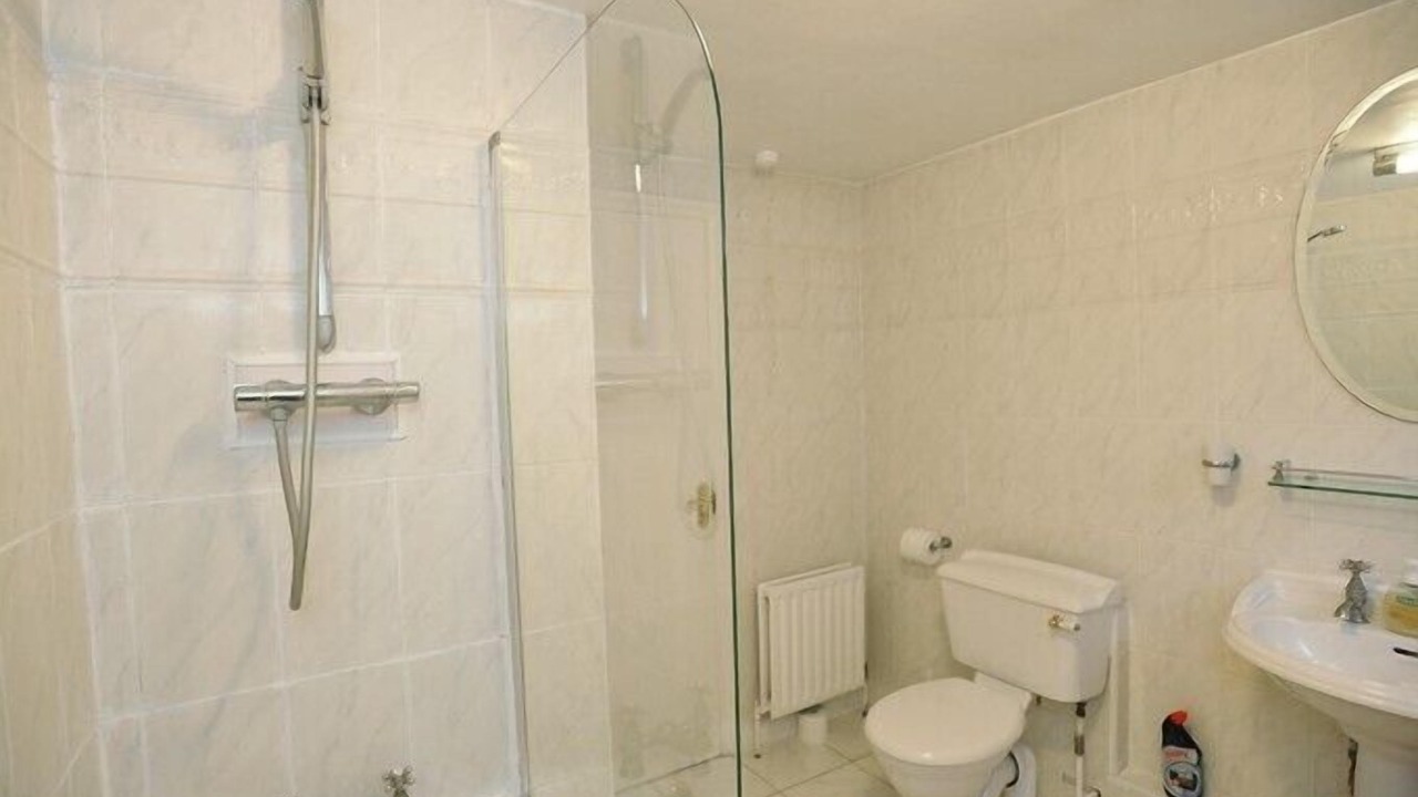 Photo of Bathroom in Fulham Broadway