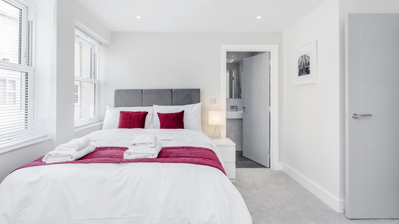Photo of Bedroom in Ealing